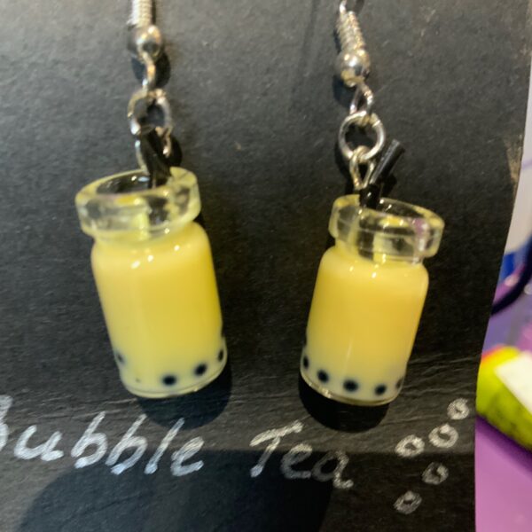 Clustdlysau Te Bubble