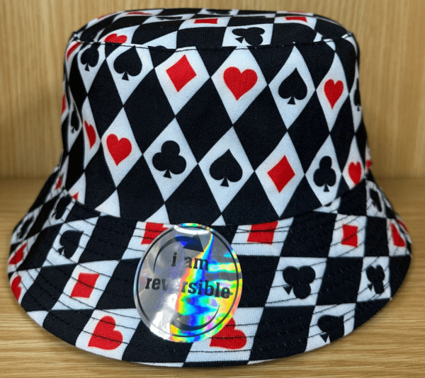 Cardiau Deck Bucket het